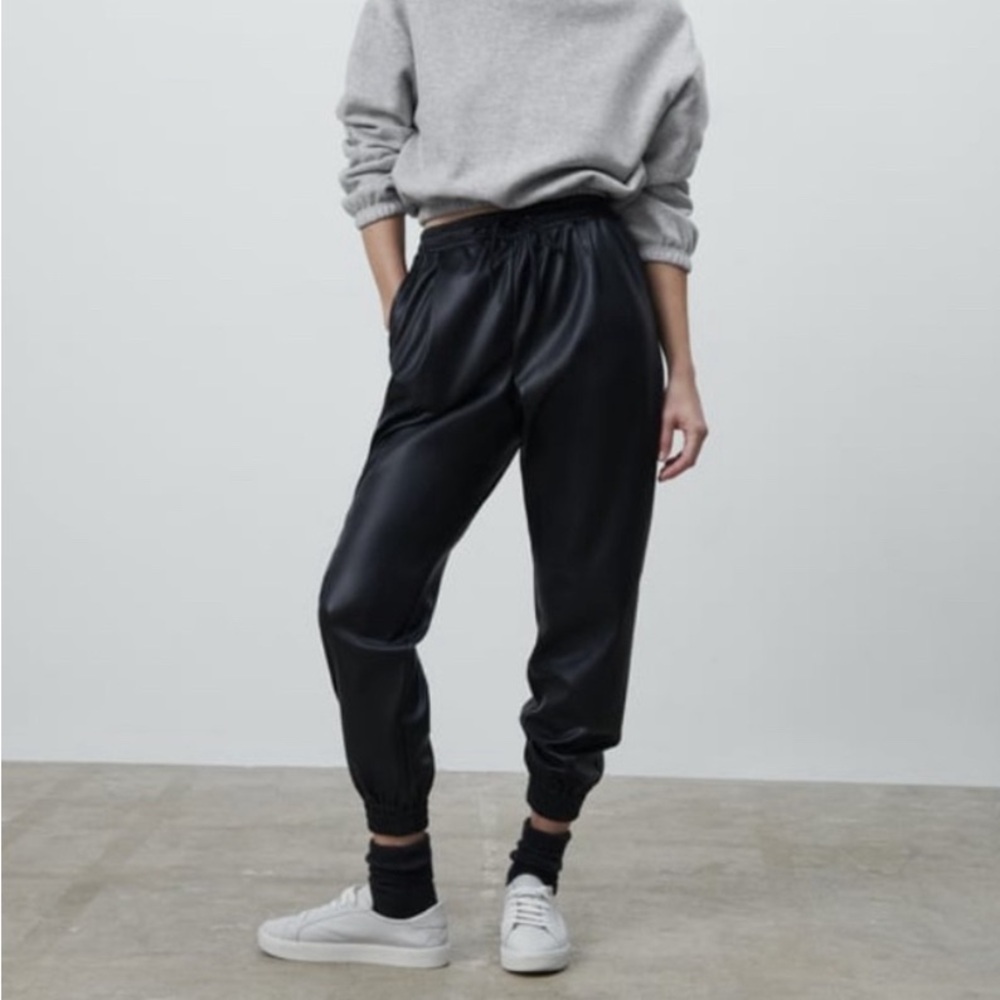 ZARA Pants Women's US Large Black Faux‎ Leather Drawstring Ankle Joggers